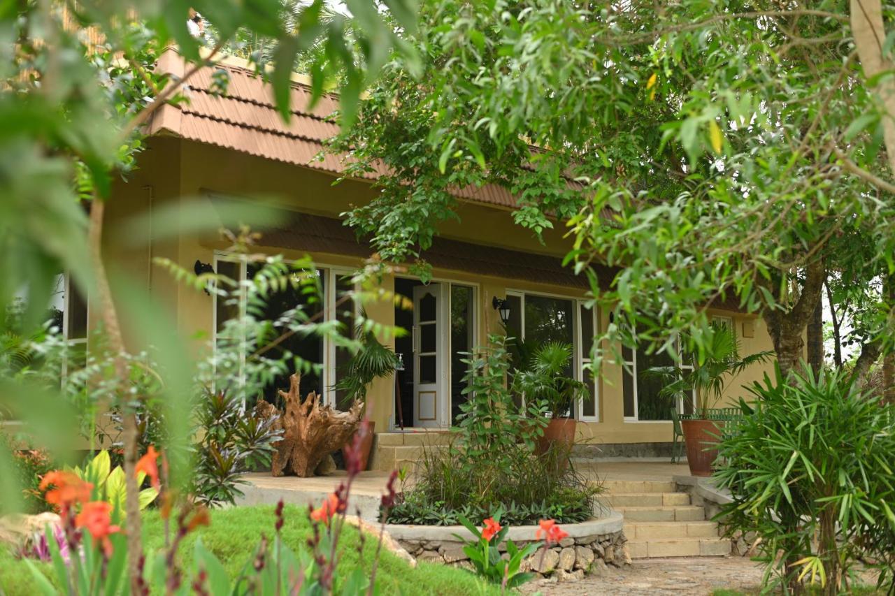 Fireflies Kabini Begūr 外观 照片